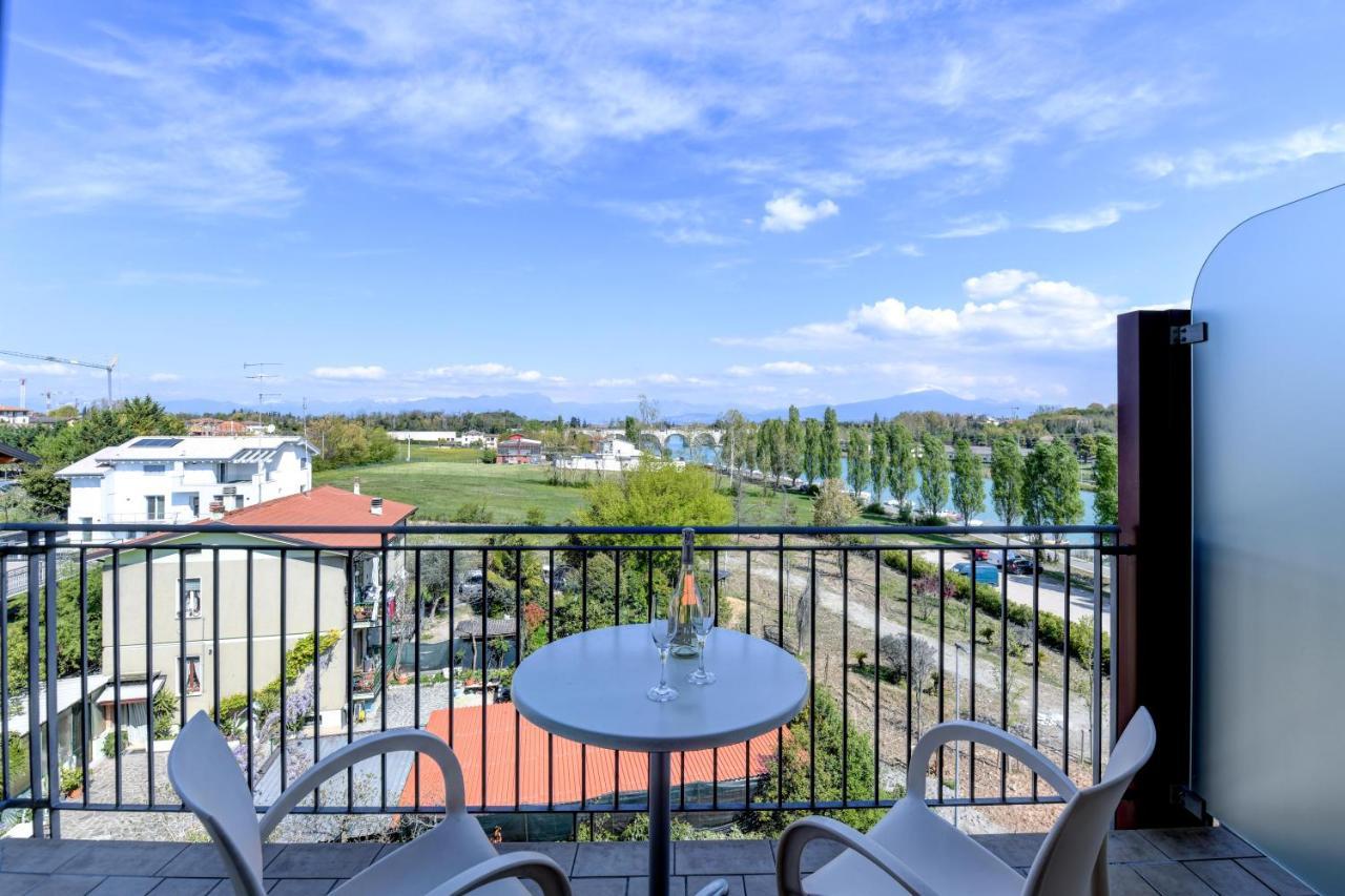 Hotel Rivus Peschiera del Garda Eksteriør billede