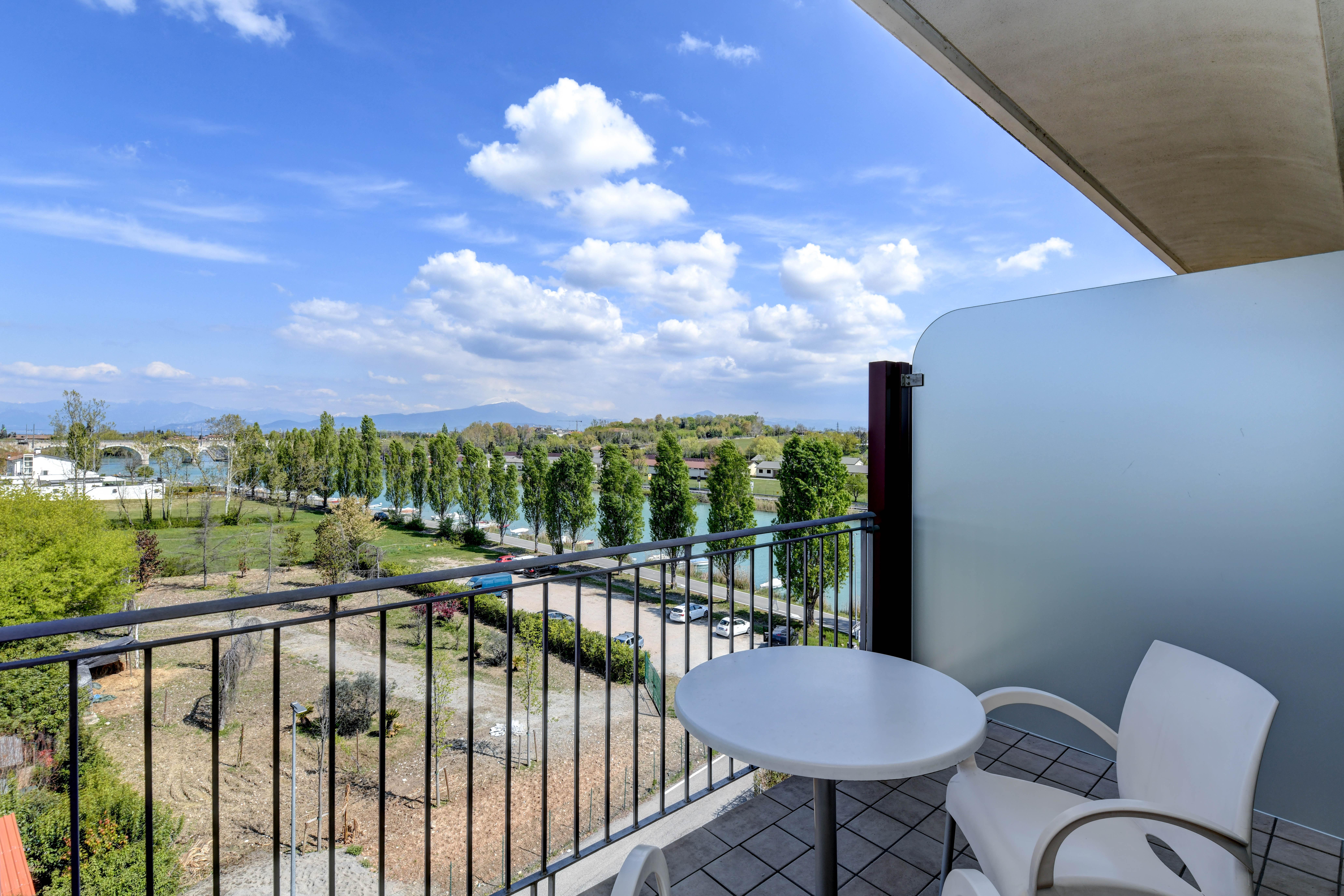 Hotel Rivus Peschiera del Garda Eksteriør billede