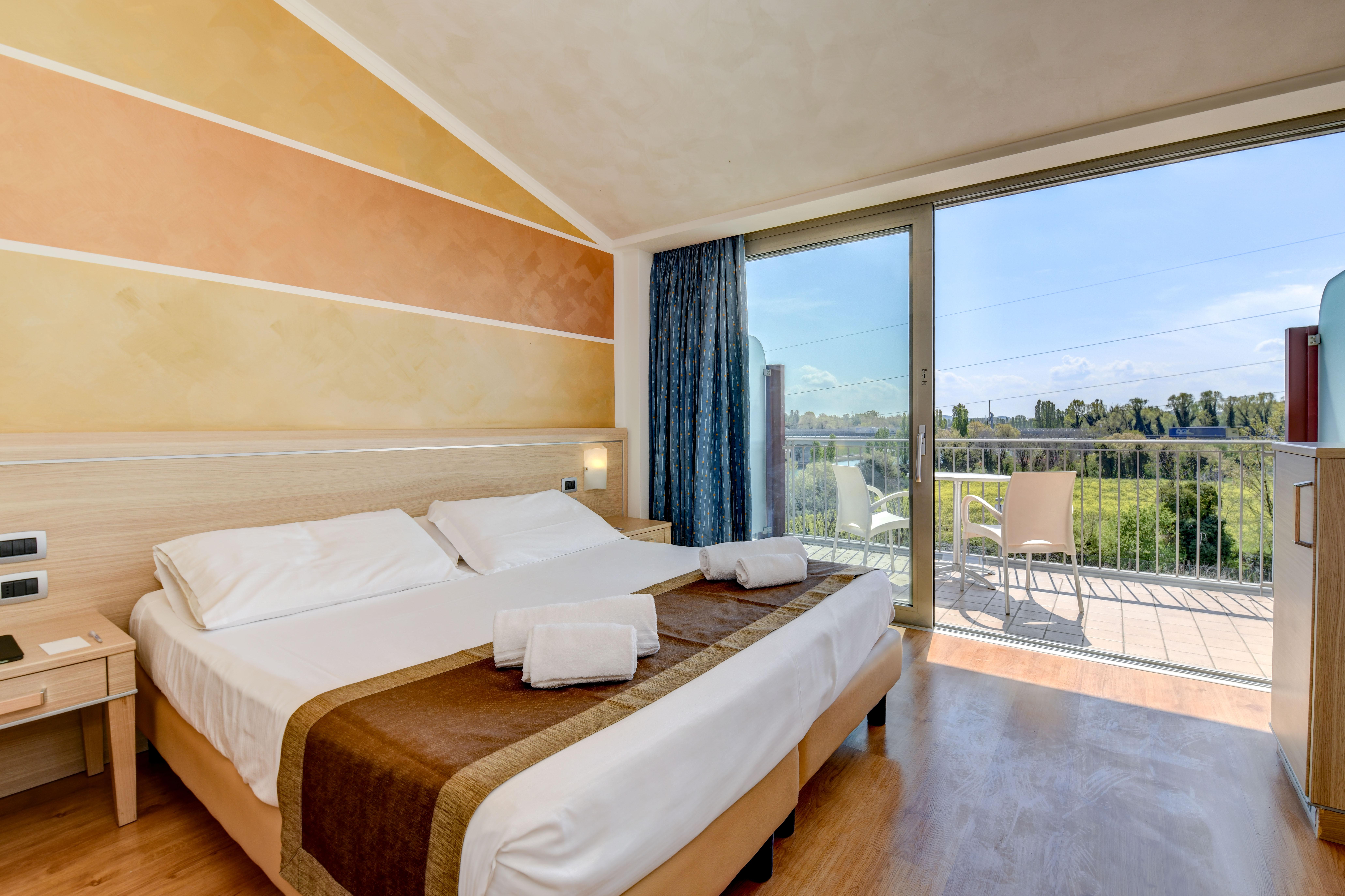 Hotel Rivus Peschiera del Garda Eksteriør billede