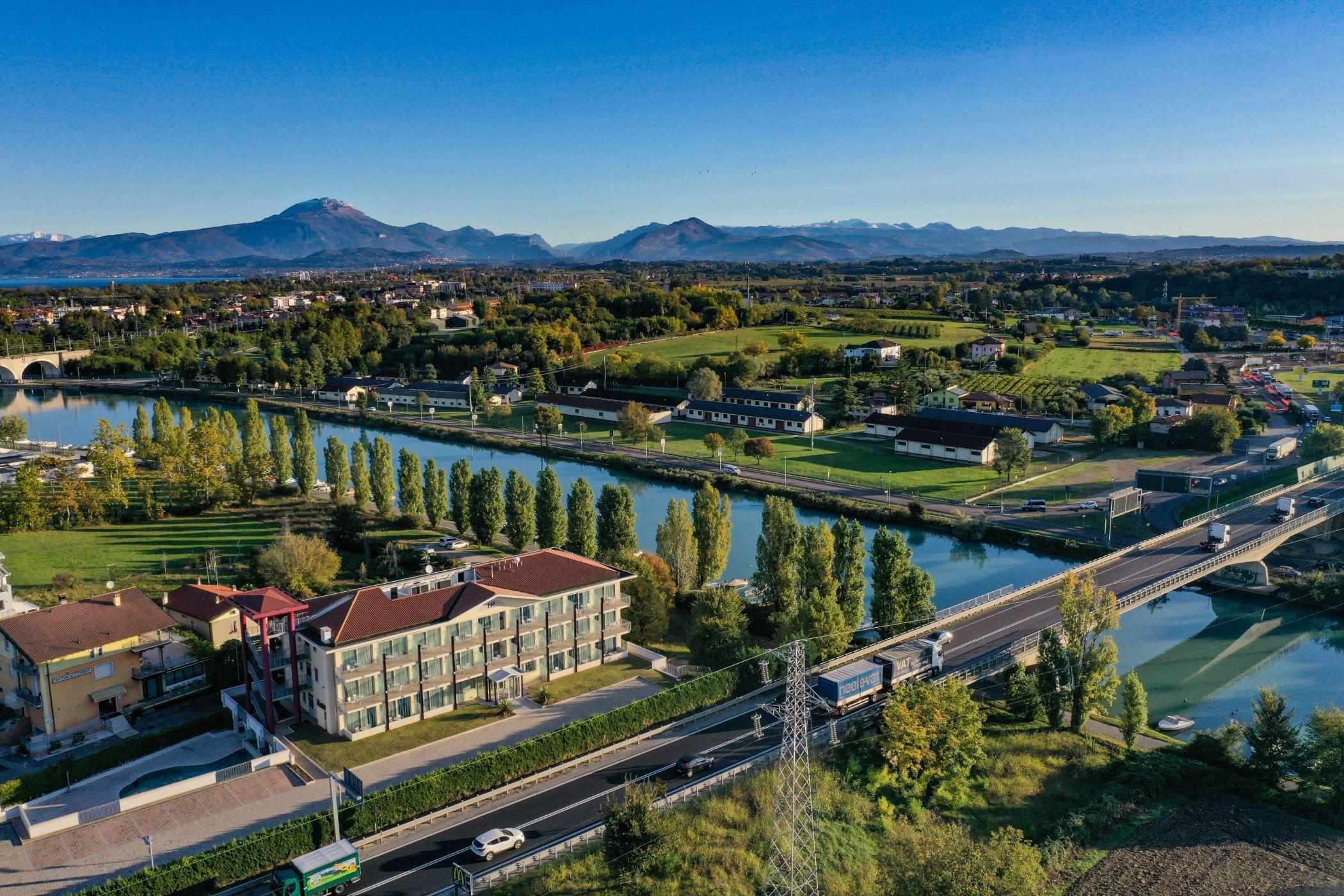 Hotel Rivus Peschiera del Garda Eksteriør billede